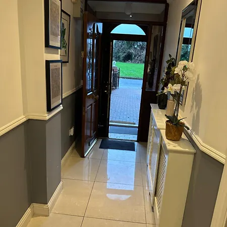 Out In B N B Alojamento de Acomodação e Pequeno-almoço *