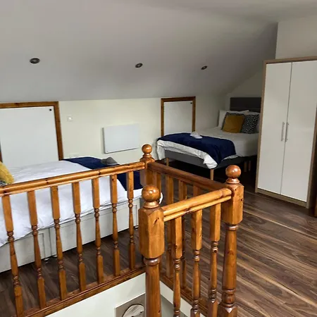 Out In B N B Bed and breakfast